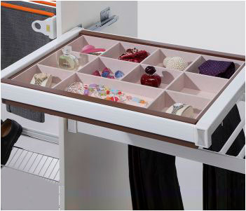 Soft-closing Jewellery Tray
